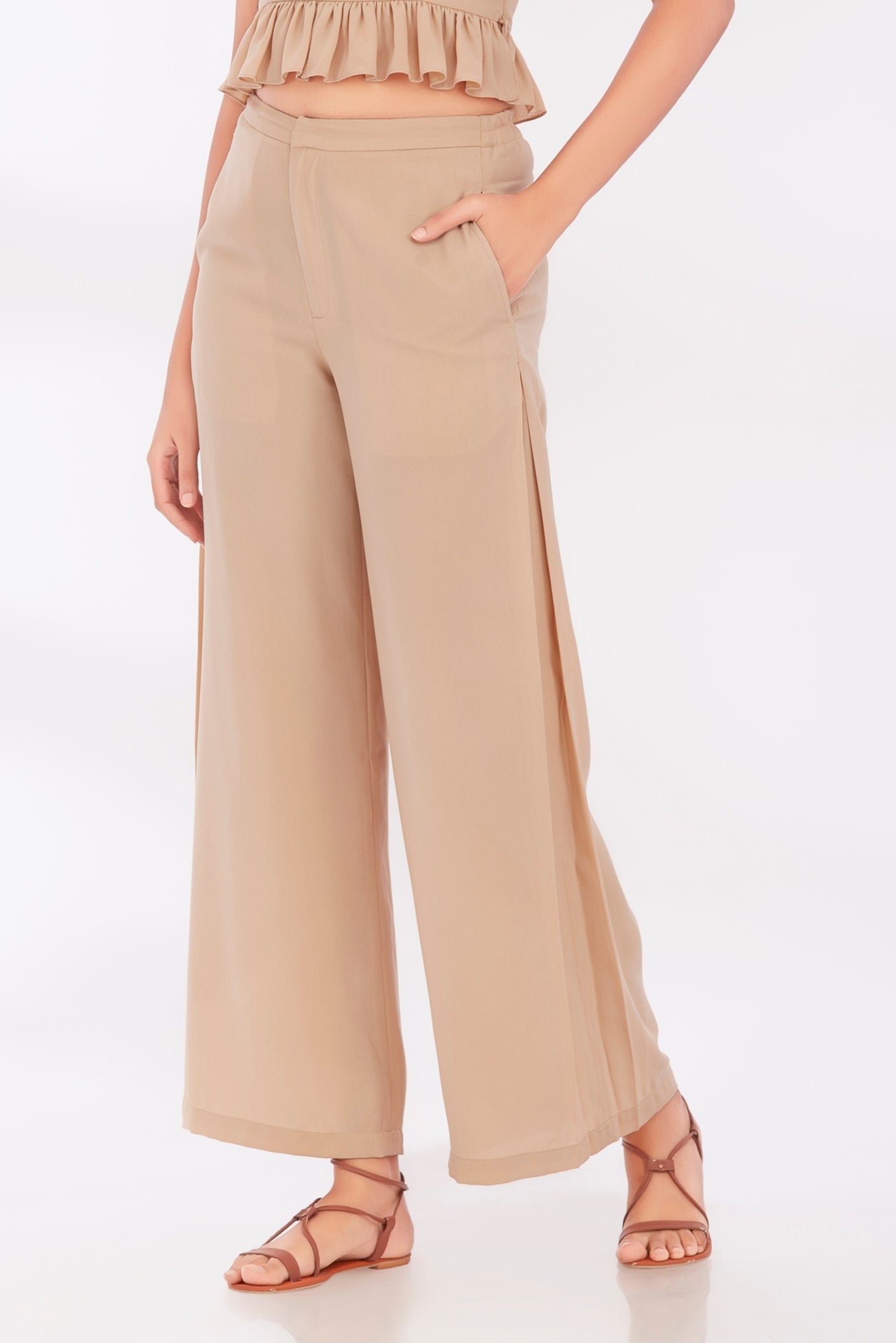 Beige slit pants